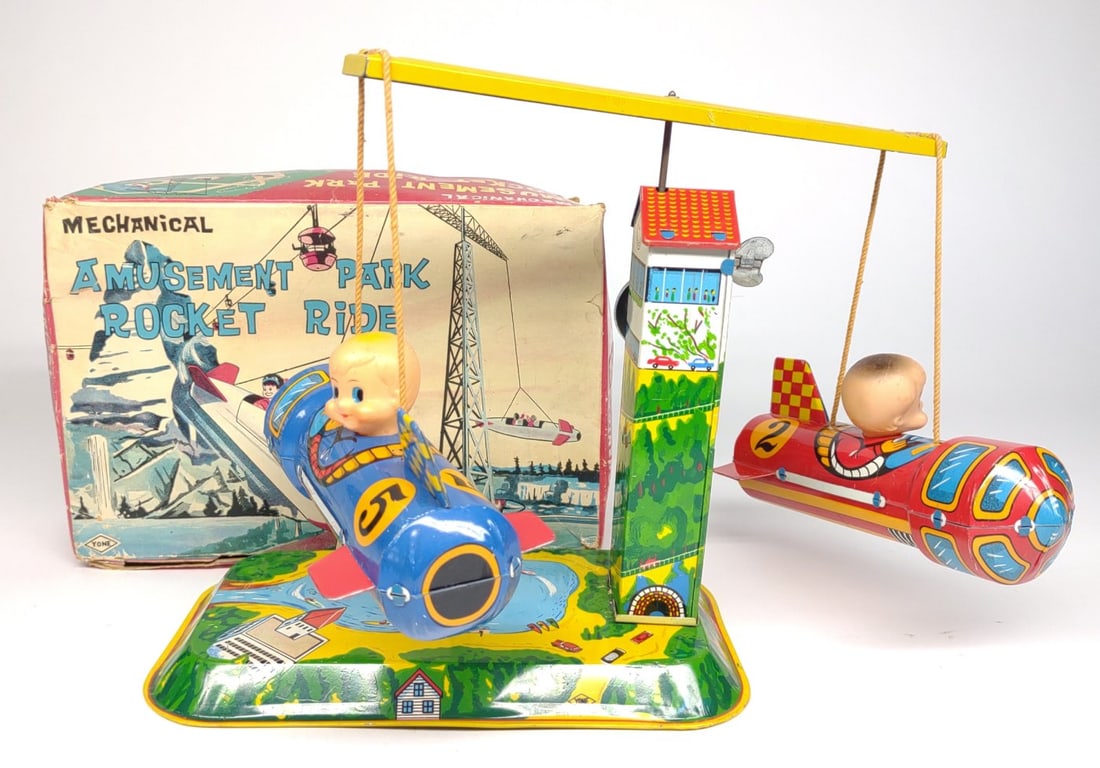 Yone Japan Wind-Up Amusement Park Rocket Ride Toy (1 of 10)