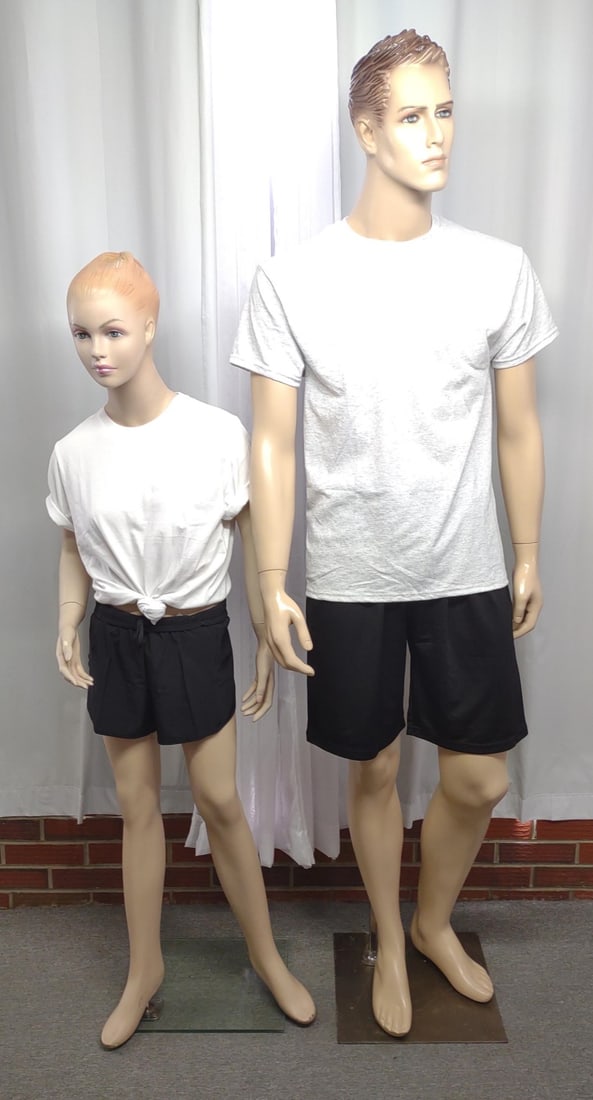 2 Vintage Man & Woman Mannequin Store Displays (1 of 10)