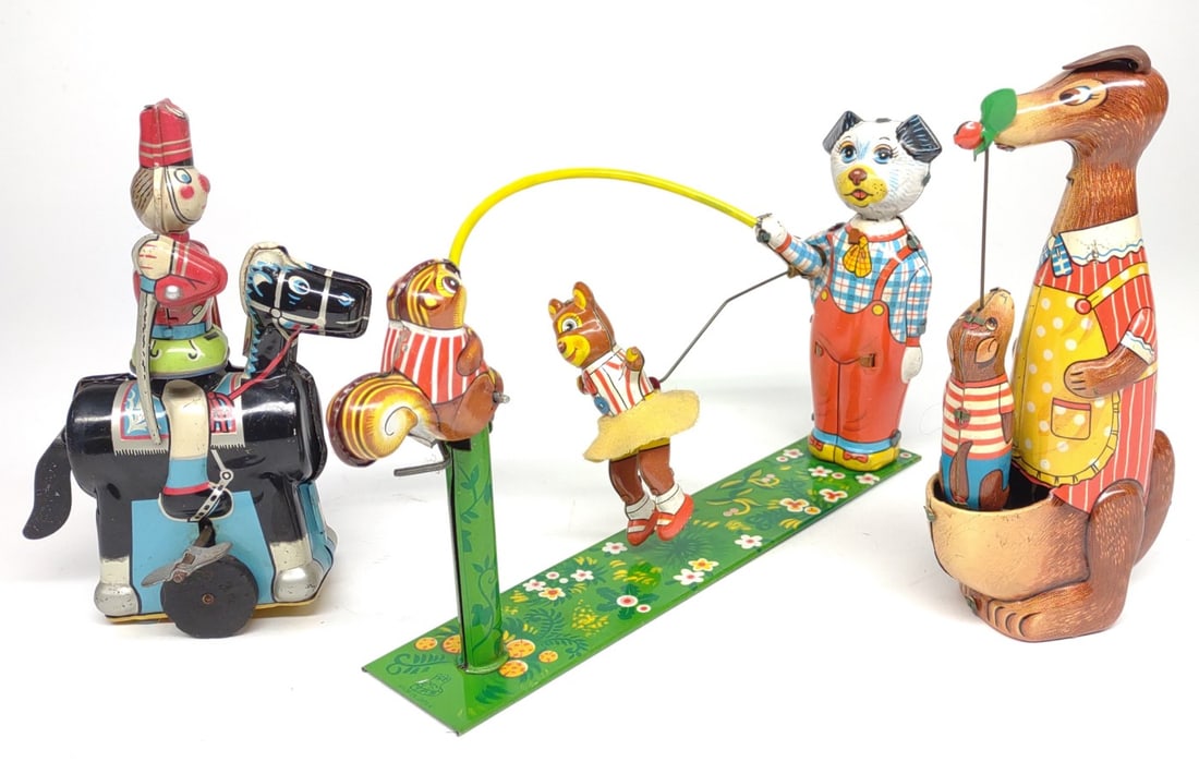 3 TPS Japan Wind-Up Tin Toys (1 of 9)