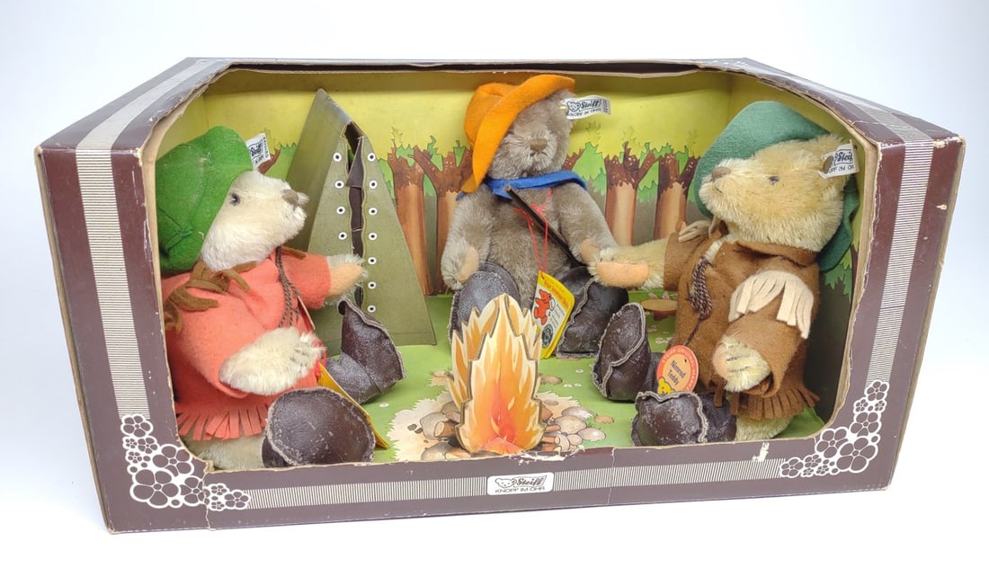 Steiff Nimrod Teddy Campfire Set 0210/22 (1 of 8)