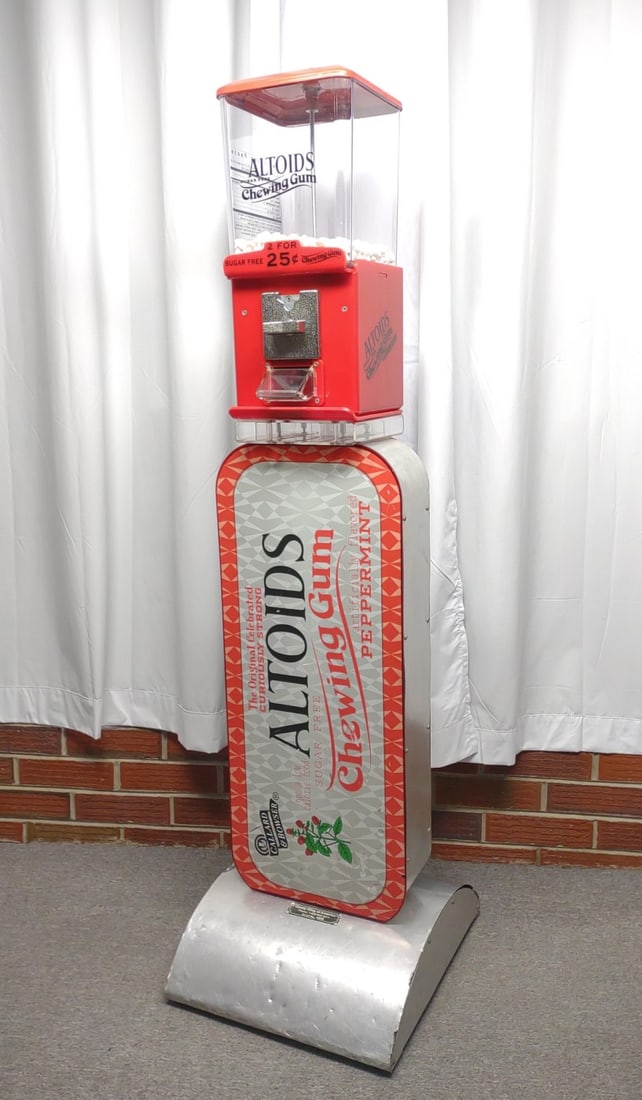 Altoids Chewing Gum Vending Machine (coin op) (1 of 8)