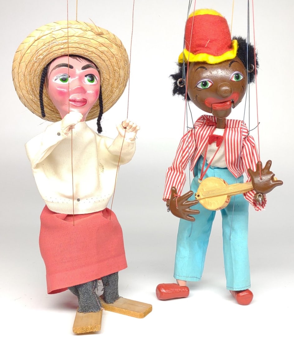 2 Vintage Marionette String Puppets (1 of 8)
