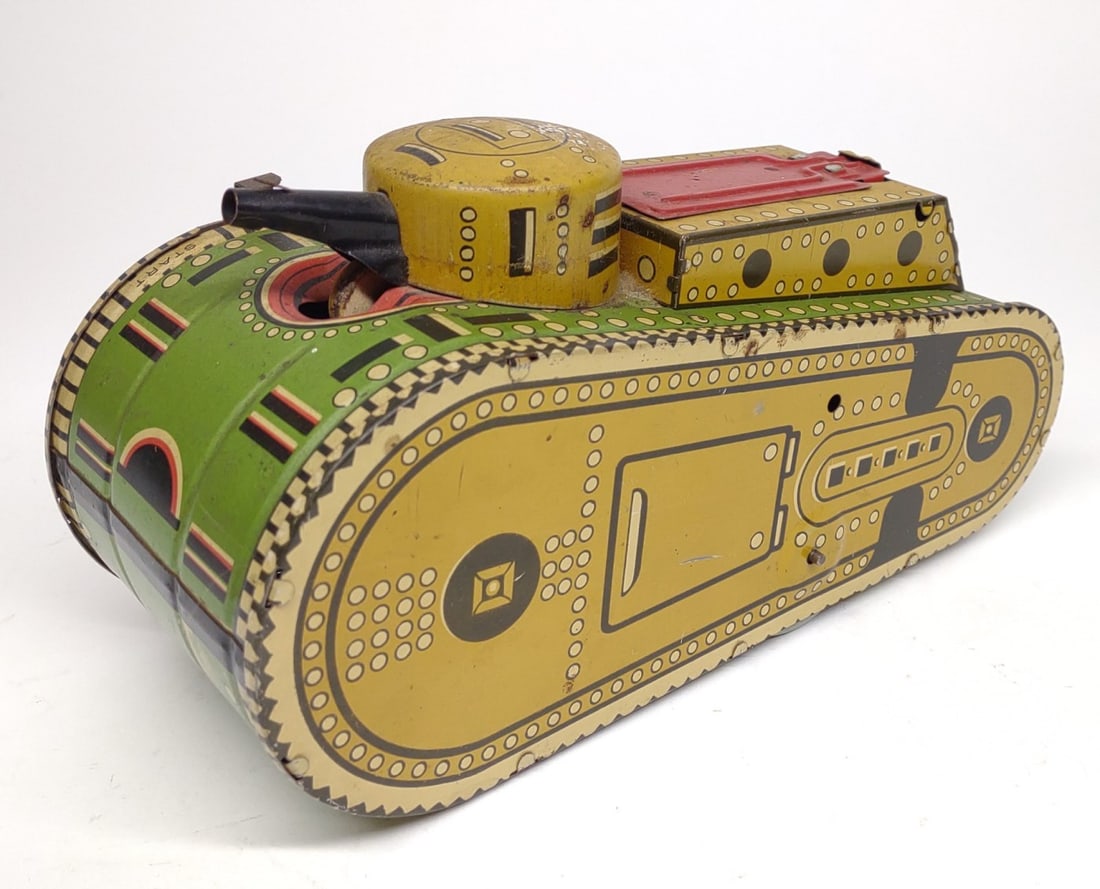 Marx Sparkling Doughboy Tank Tin Wind-up Toy (1 of 8)