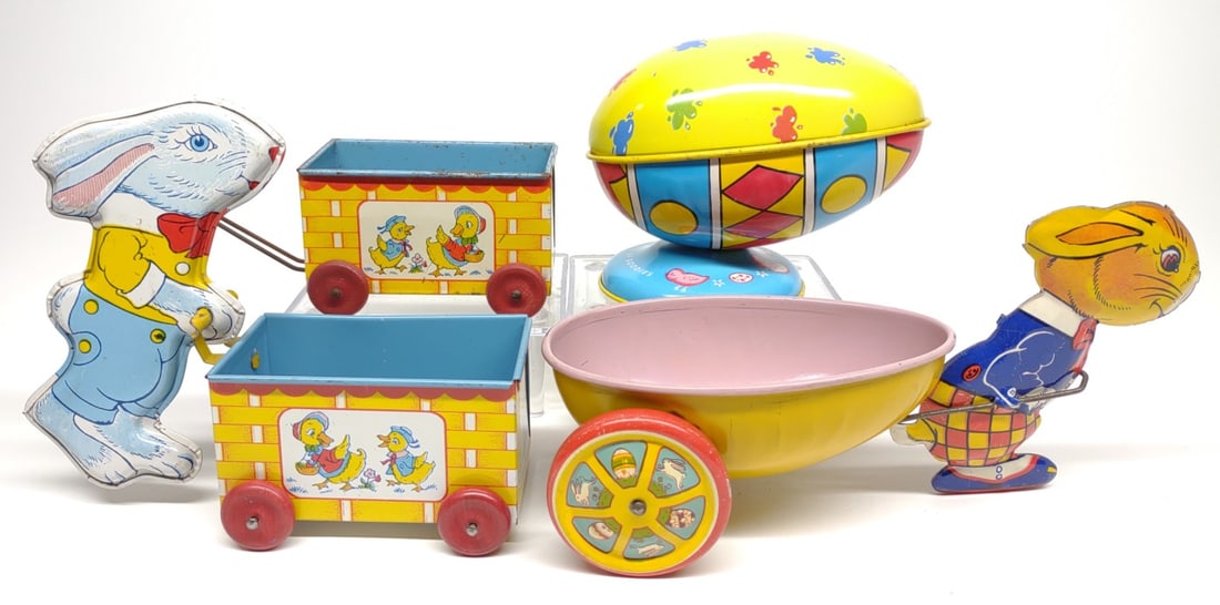 4 J Chein Tin Easter Bunny Cart Toys (1 of 9)