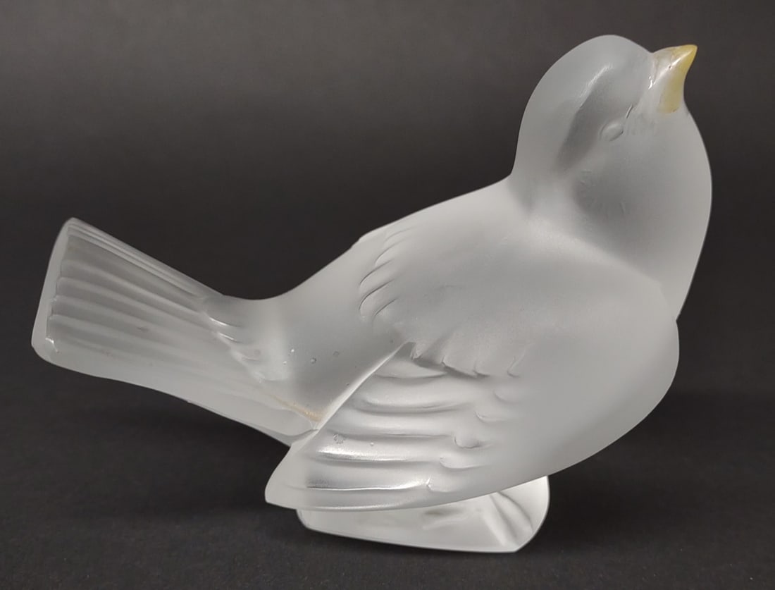 Lalique "Moqueur" Sparrow Paperweight / Figurine (1 of 8)