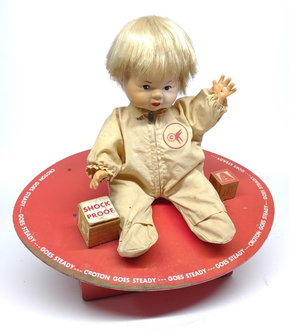 1950s Croton Watch Animated Store Display (works) Auction