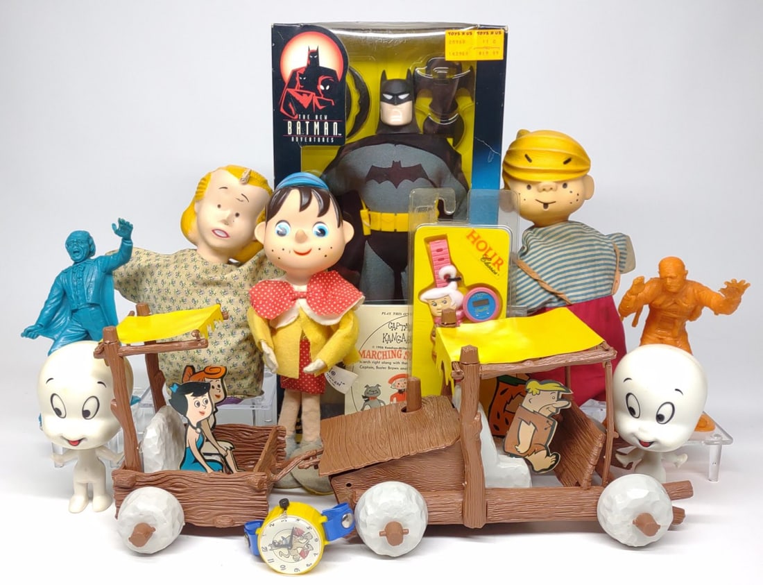 Vintage Cartoon Character Toys (Casper, Batman...) (1 of 20)