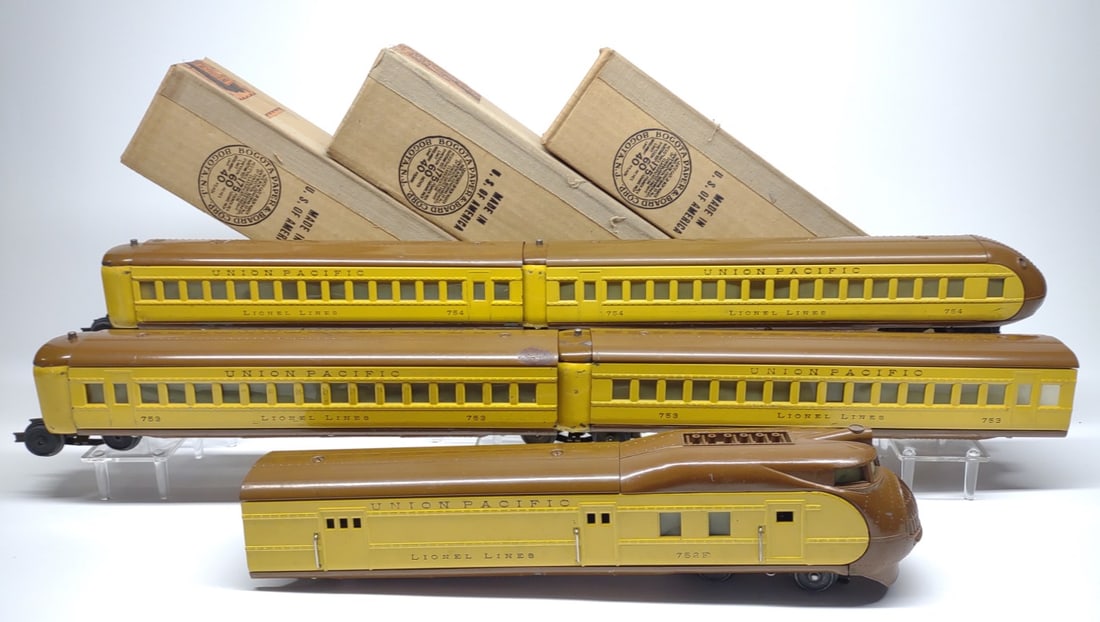 Lionel Union Pacific #752E Streamliner set (1 of 12)