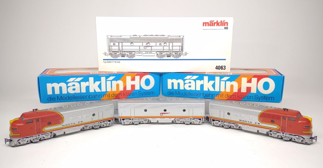 Marklin Santa Fe Train Set