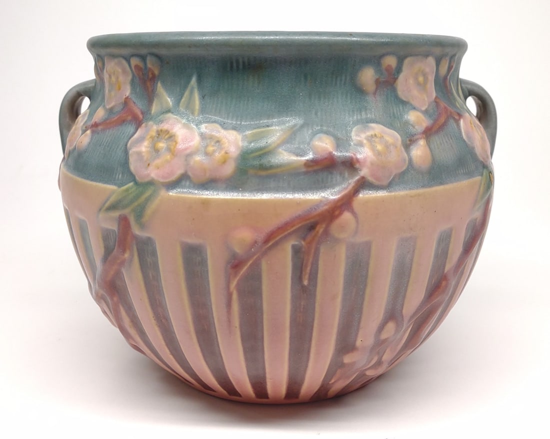 Roseville Pottery Cherry Blossom Vase (1 of 9)