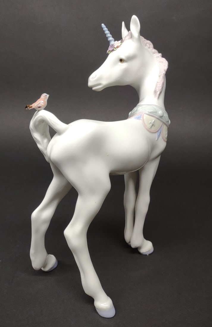 Lladro Unicorn and Friend #5993 Porcelain Figure (1 of 12)