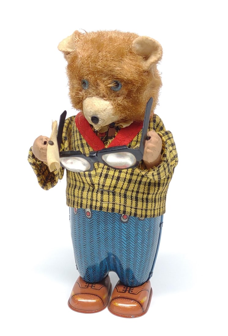 Japan Windup Bear Cleaning Glasses Toy (1 of 6)