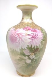 Nippon Pink Chrysanthemum Flowers Vase
