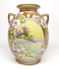 Nippon Scenic House on Lake Landscape Vase