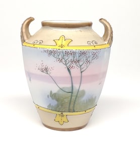 Nippon Scenic Lake Landscape Short Vase