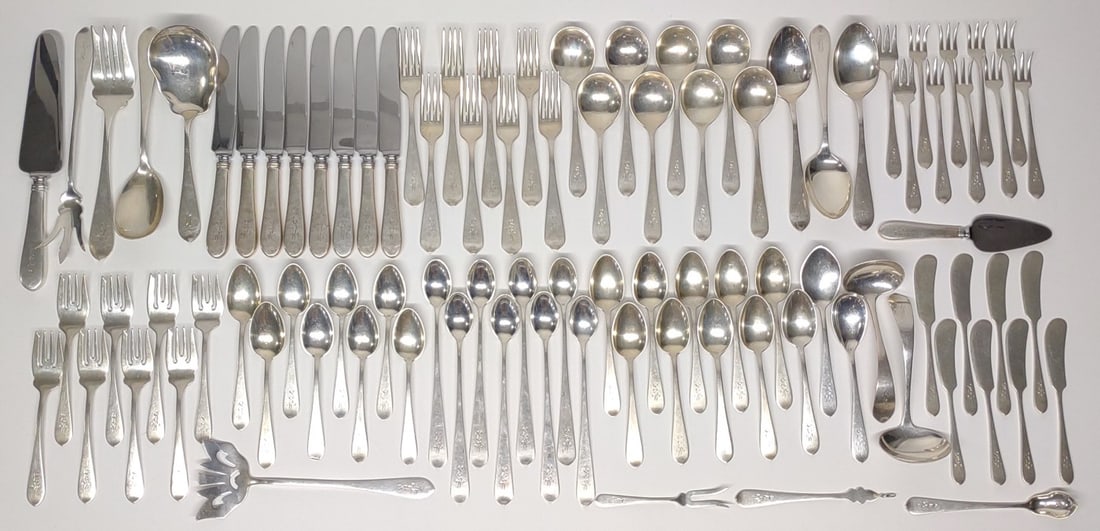 93 pc Stieff Sterling Silver Betsy Patterson Set (1 of 20)