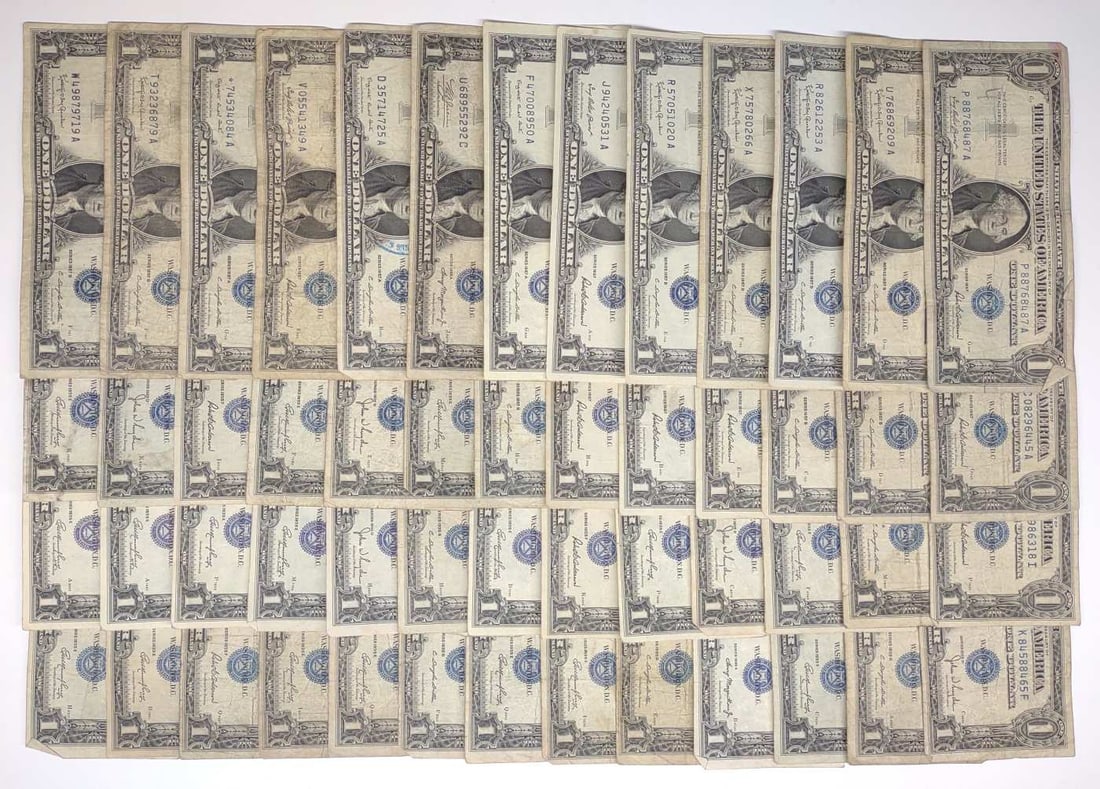 (52) $1 Silver Certificates US Notes (1 of 11)
