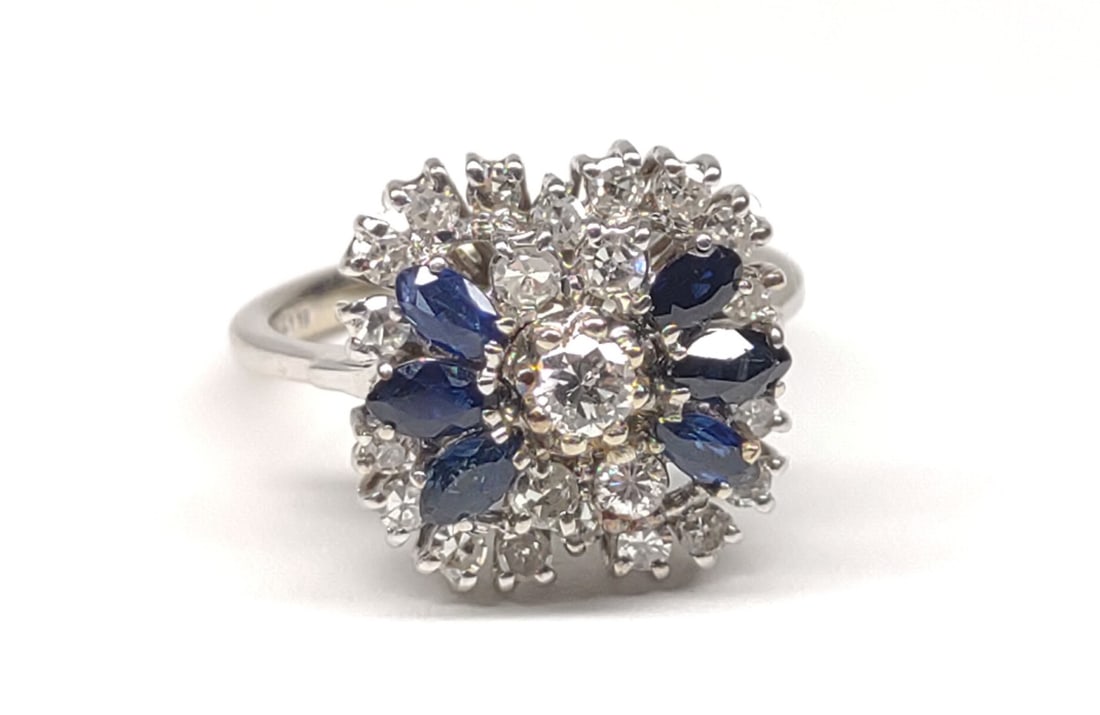 18K Diamond & Sapphire Cluster Ring (sz 6.5) (1 of 9)