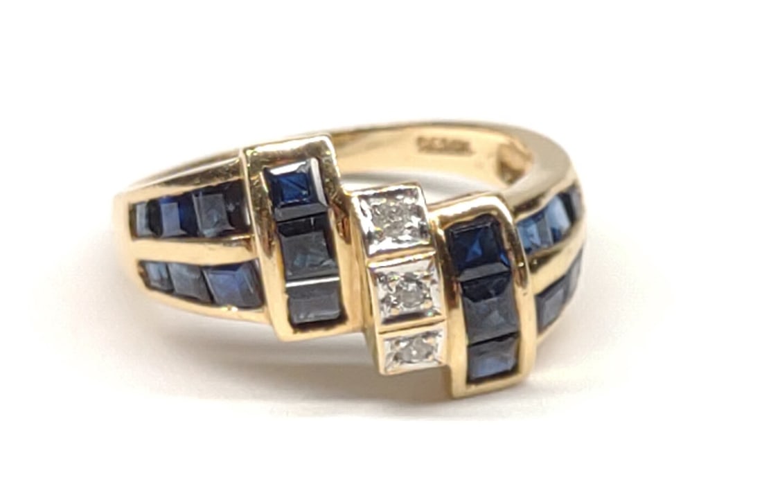 14K Gold Sapphire & Diamond Ring (sz 7.75) (1 of 7)