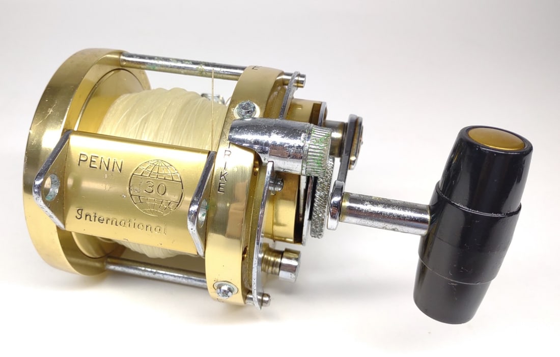 Penn International 30 Tournament Trolling Reel (1 of 7)