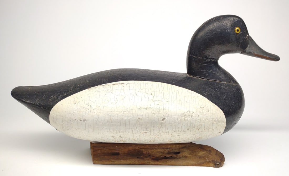 James T. Holly Bluebill Drake Duck Decoy (1 of 7)