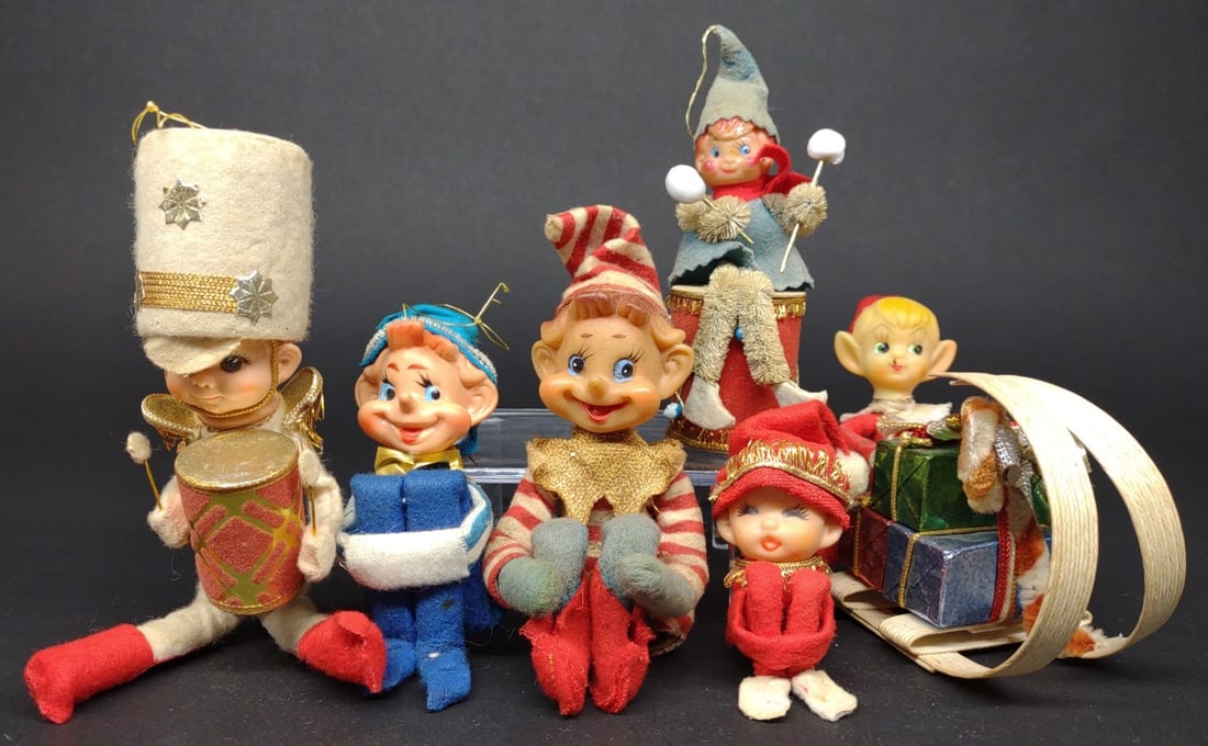 (6) Vintage Japan Knee Hugger Christmas Elves (1 of 7)