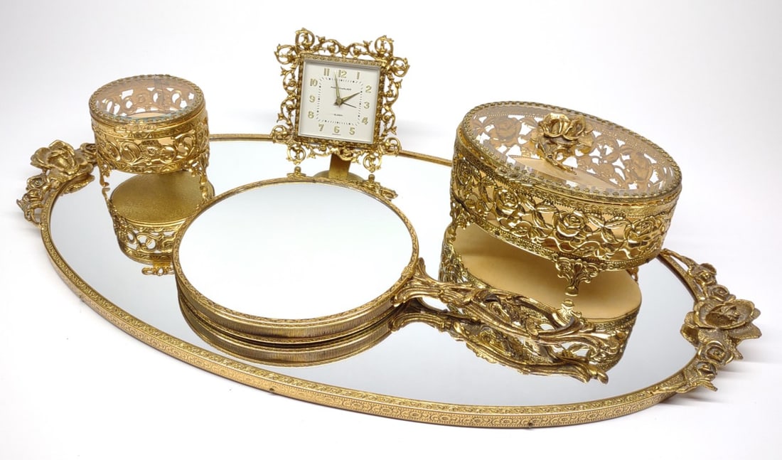 Globe 24K Gold Plated Vanity Set (1 of 12)