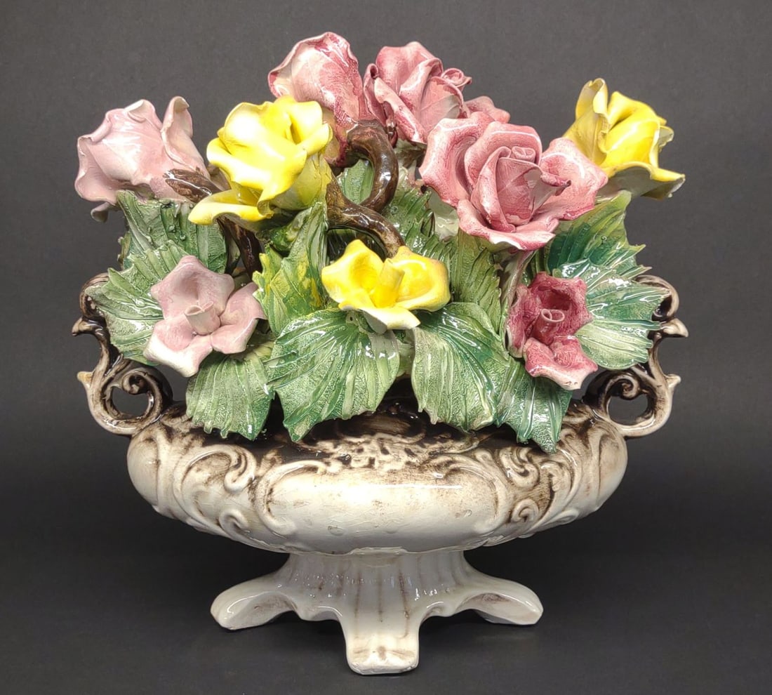 Larged Capodimonte Porcelain Floral Centerpiece (1 of 8)