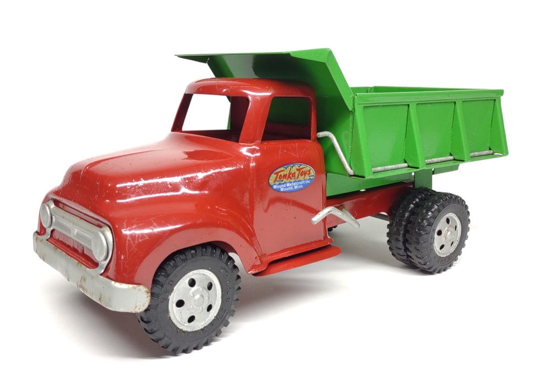 1950s Tonka Pressed Steel Dump Truck (Restored) (1 of 9)