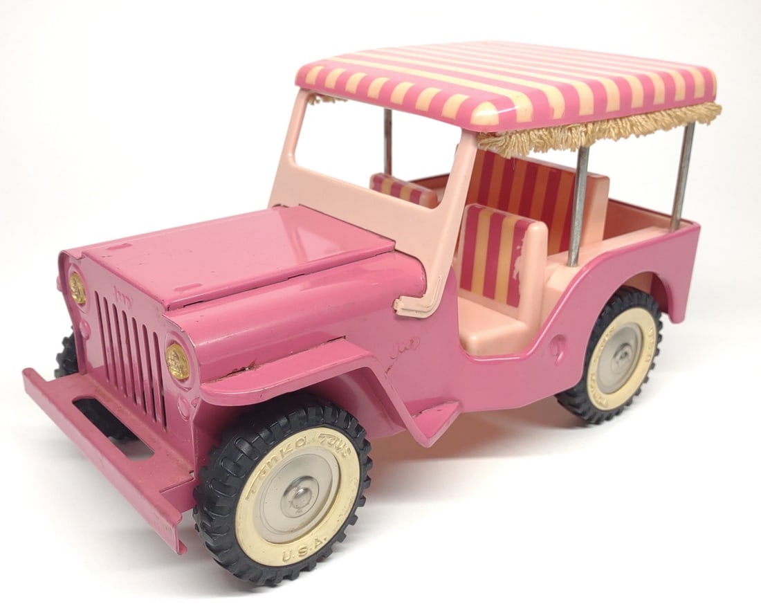 Tonka #350 Surrey Pink Pressed Steel Toy Jeep (1 of 8)