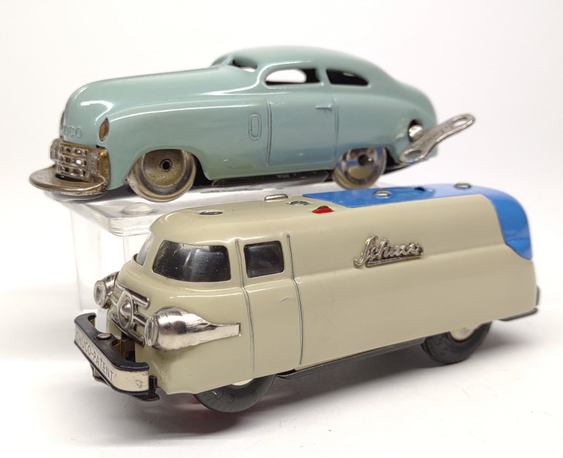 (2) Vintage Schuco Windup Toy Cars (3114 & 1001) (1 of 9)