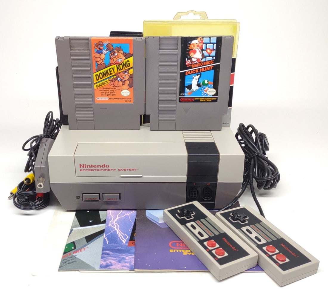 1988 NES Video Game System w/ Games (Works) (1 of 16)