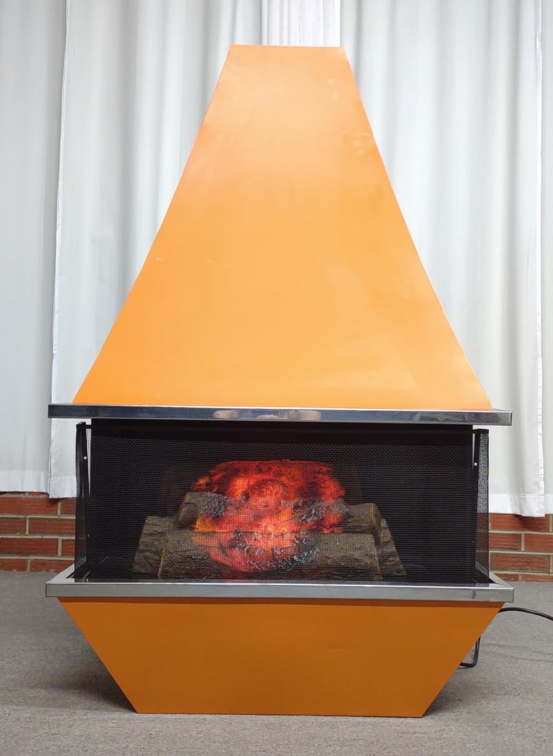 Vintage 1970's Retro Electric Fireplace Works (1 of 12)