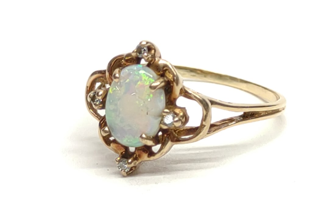 Antique 10K Opal & Diamond Solitaire Ring (sz 8) (1 of 9)