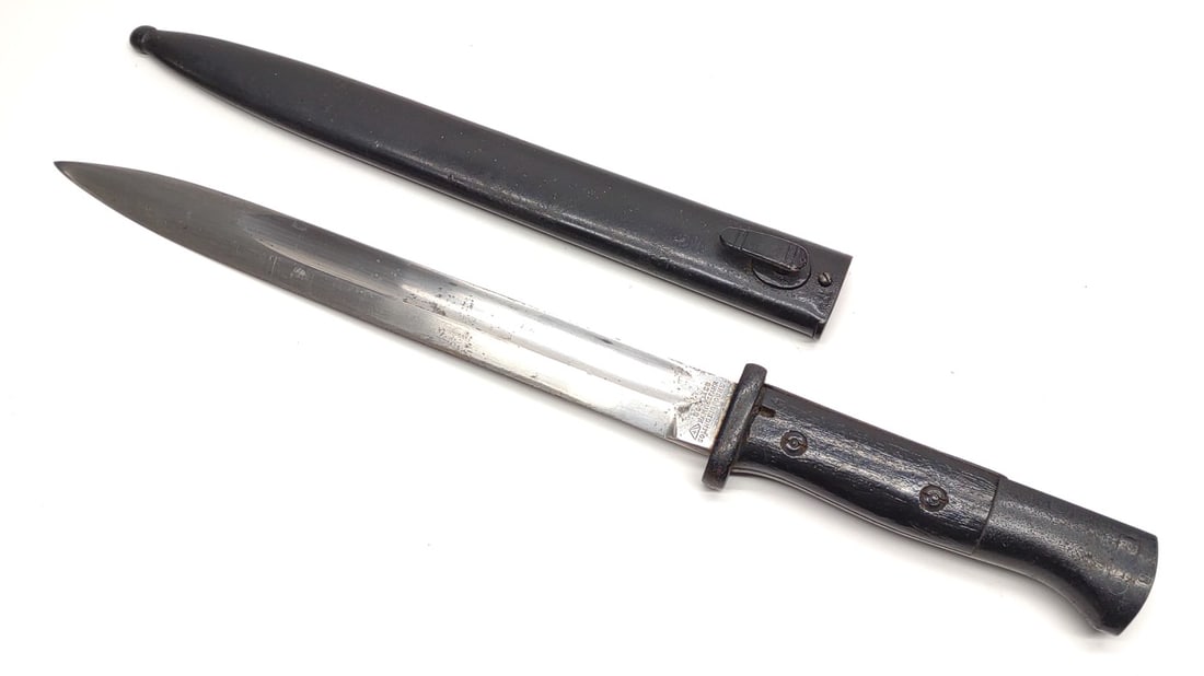 WW2 German K-98 Bayonet & Scabbard (1 of 9)