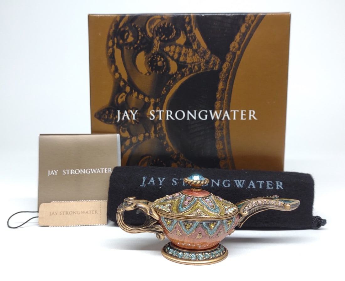 Jay Strongwater Genie Lamp Pill Box (1 of 8)