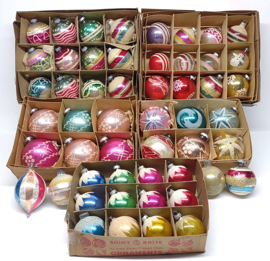52 Vintage Glass Stencil Mica Christmas Ornaments (1 of 9)