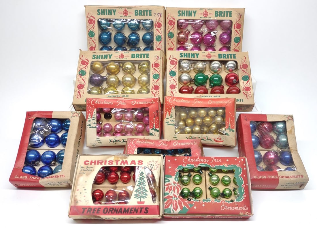 Lot Of Small Vintage Glass Christmas Ornaments (1 of 4)