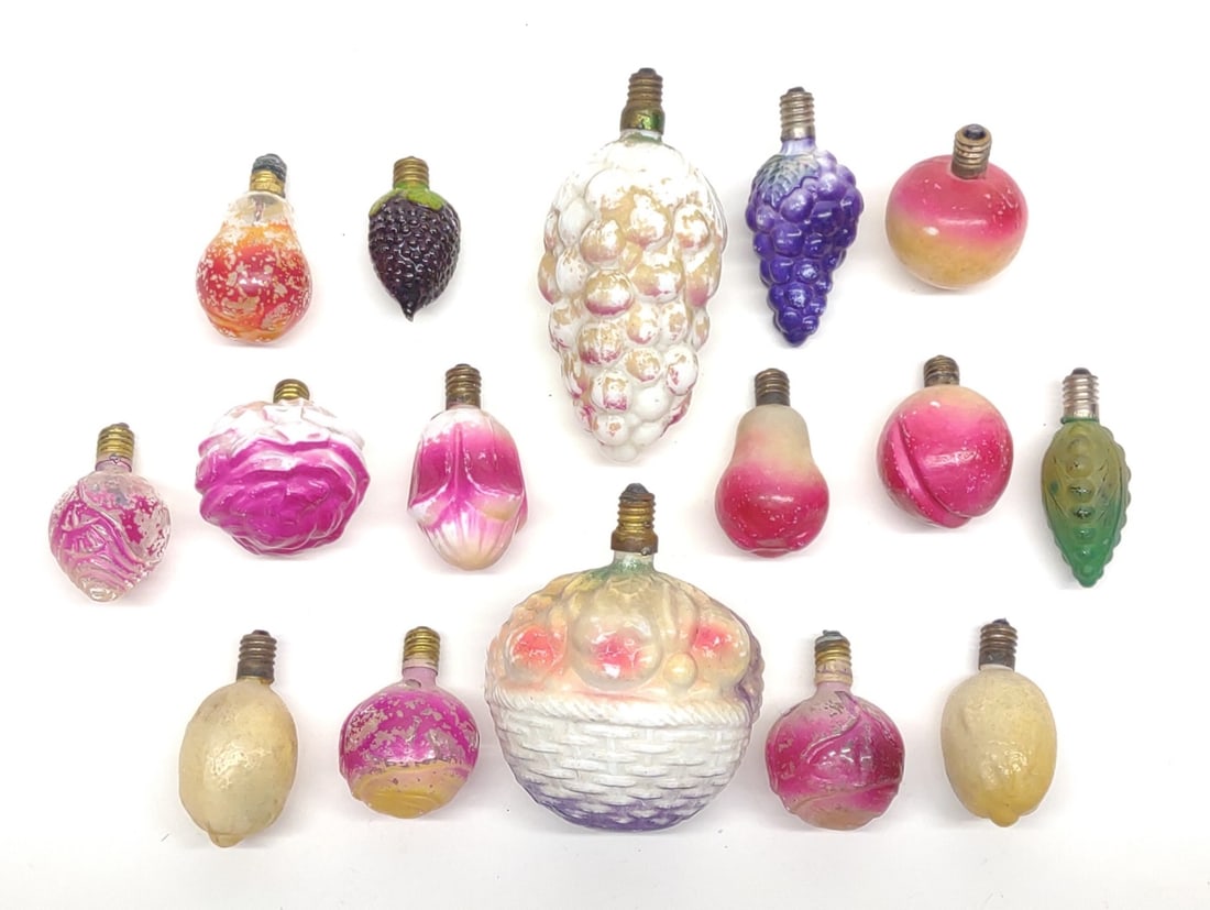 (16) Vintage Christmas Figural Fruit Light Bulbs (1 of 4)