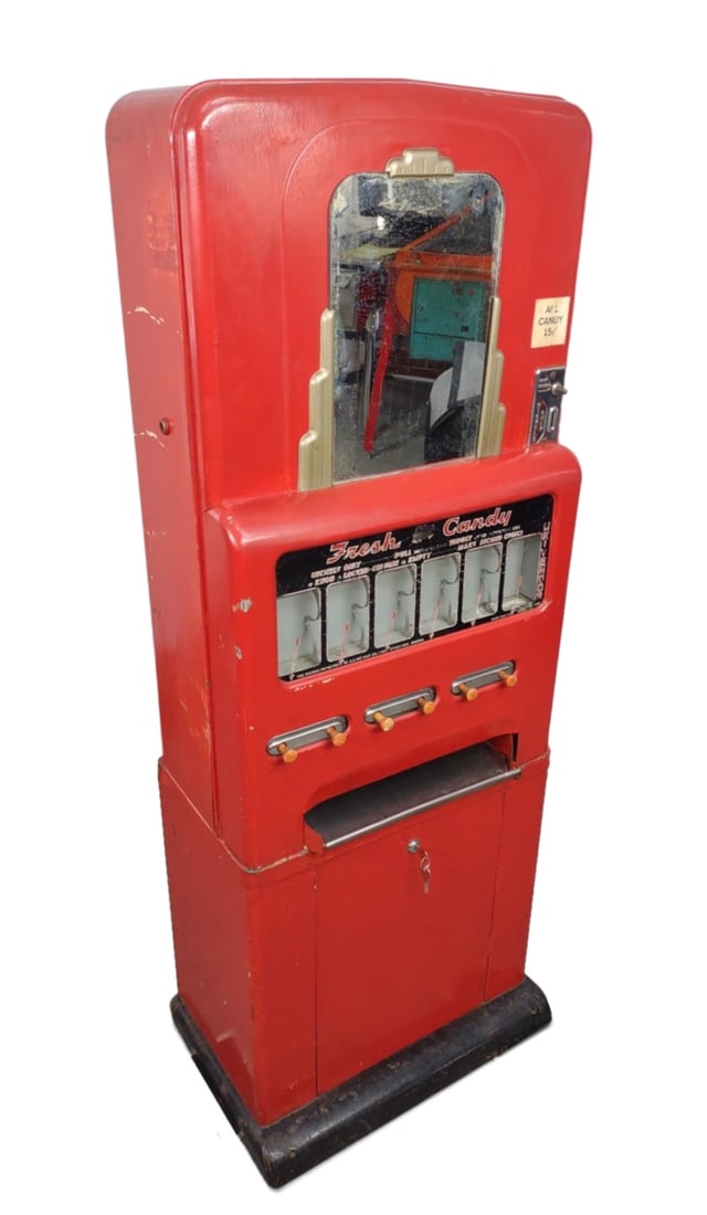 1940's Stoner Junior Fresh Candy Vending Machine (1 of 13)