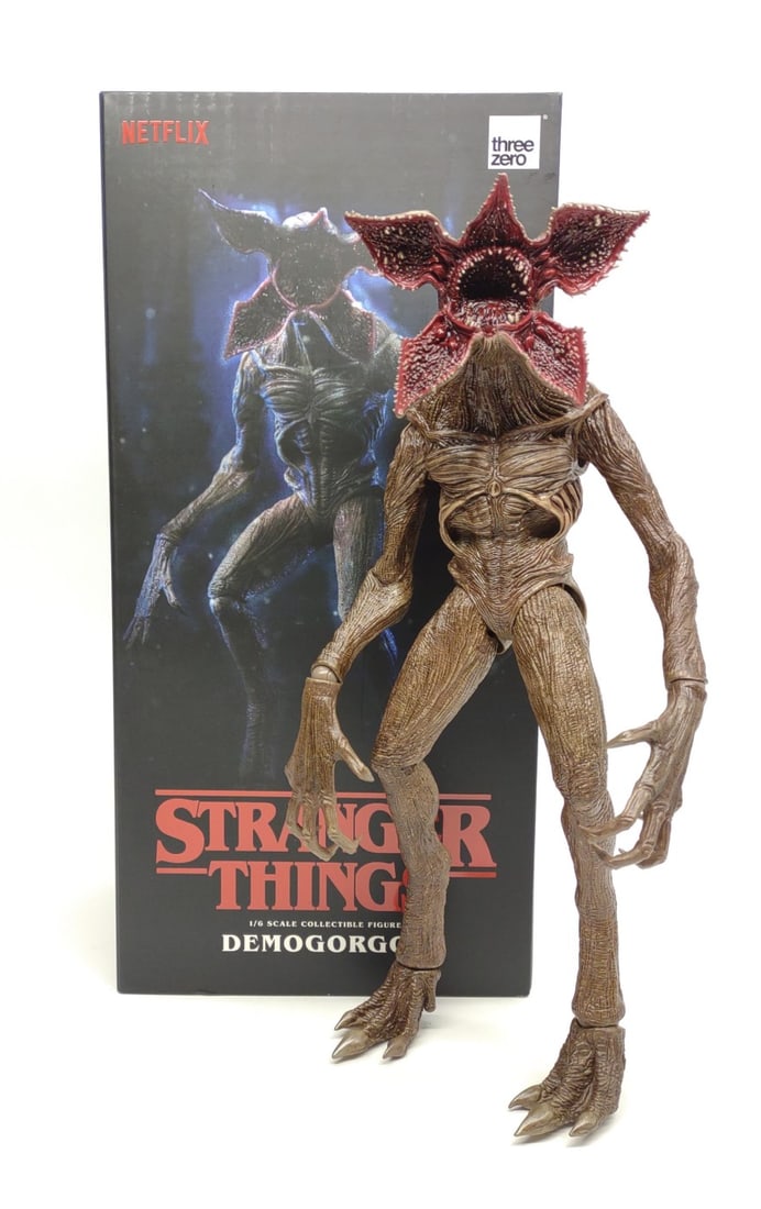 Stranger Things Demogorgon 1/6 Scale Action Figure (1 of 8)