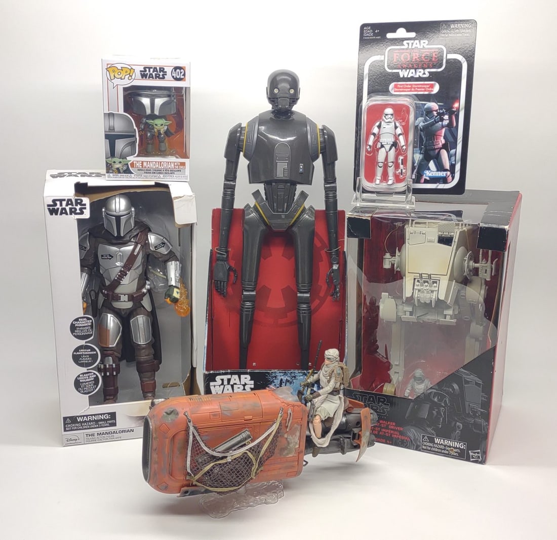 6 Star Wars Action Figures & Toys (Kenner): 6 Star Wars action figures and toys. Toys include Hasbro AT-ST in original box, Kenner The Force Awakens Stormtrooper in original blister pack (Laser pistol included, but not in photos. blister pack i