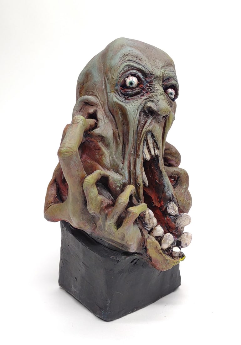 Lovecraft Style Alberto Camargo Creature Sculpture (1 of 8)