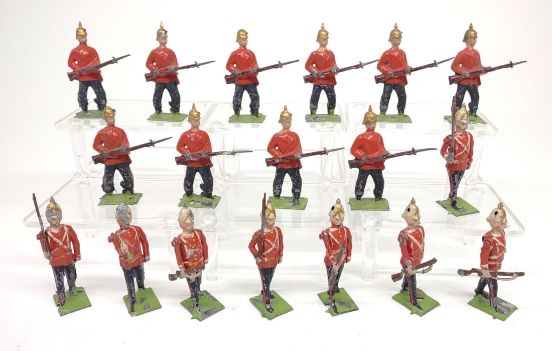 18 Worcestershire Regiment Lead Toy Soldiers (1 of 12)