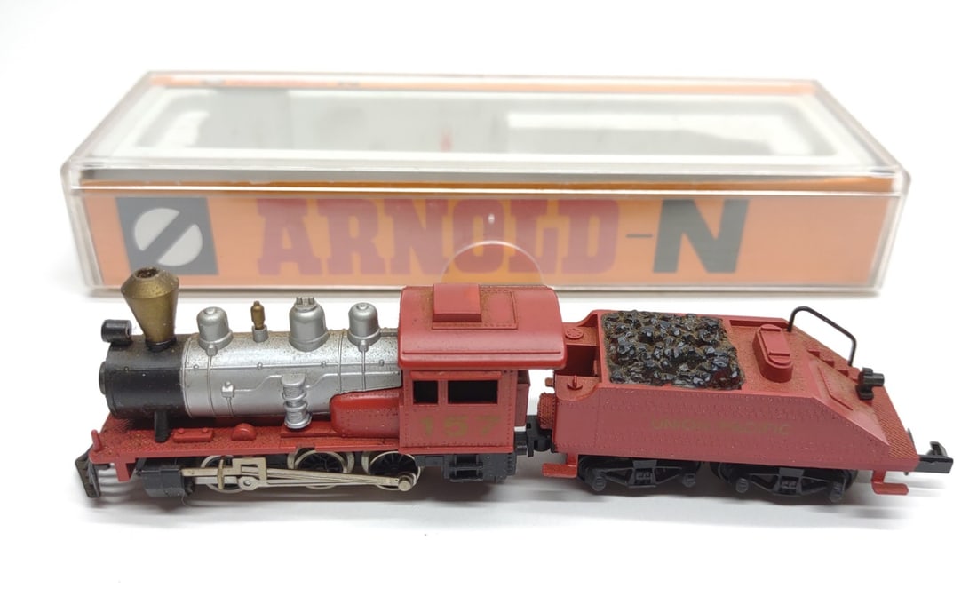 Arnold #2261 N-Scale Locomotive Toy Train w/ Box (1 of 7)