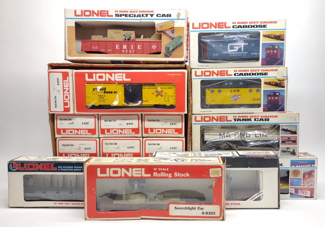 16 Lionel Toy Trains w/ Original Boxes (1 of 9)