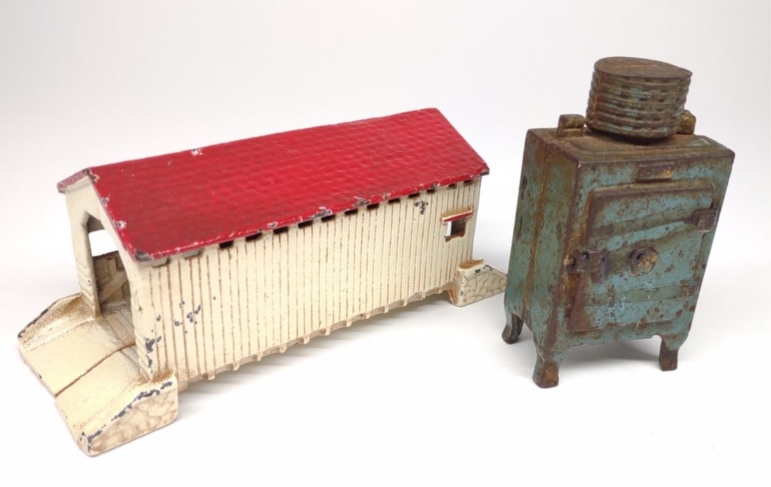 2 Vintage Cast Iron Coin Still Banks (Incl Hubley) (1 of 6)