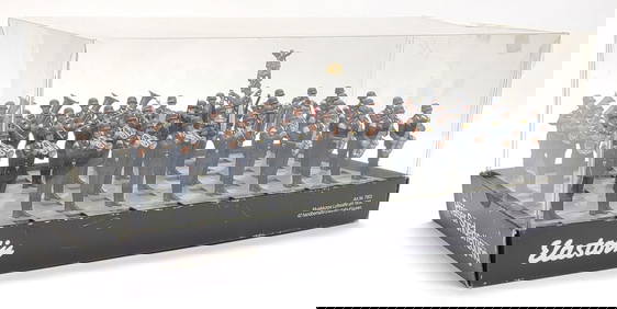 Elastolin No. 7903 Luftwaffe Marching Band Set (1 of 7)