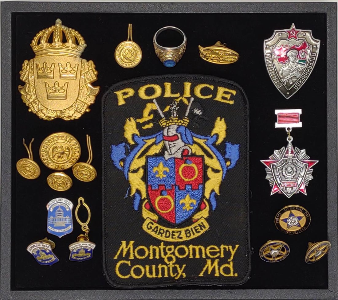 Vintage Police Pins, Ring, Medals & Patches (1 of 13)