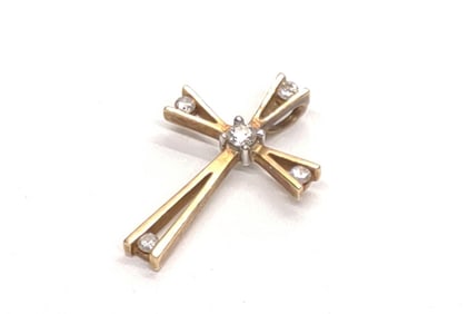 10K Gold Helzberg Diamond Cross Pendant